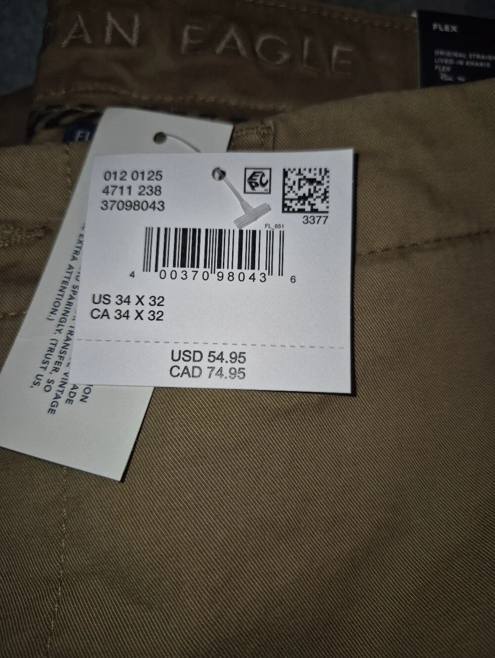 American Eagle Outfitters Men’s Original Straight Lived-in Flex Khakis